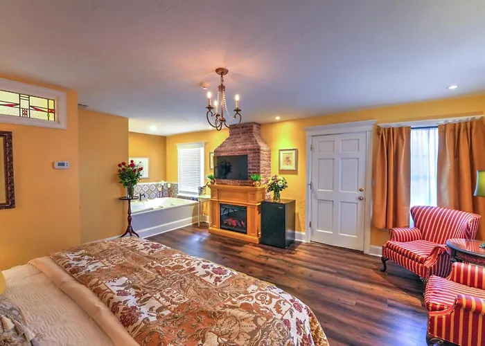 Casa De Solana Bed And Breakfast